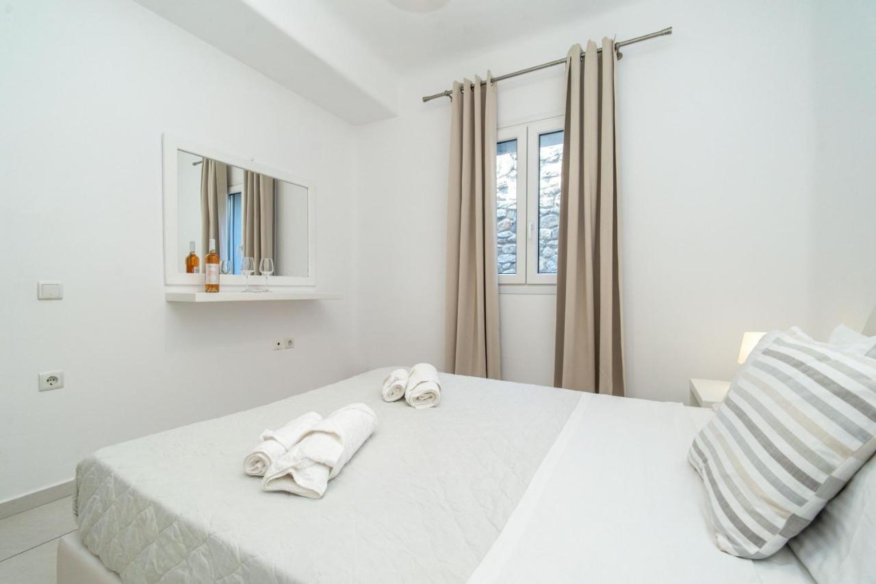 Overview Mykonos Apartments Mykonos Town Exterior foto